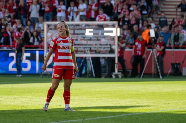 Soccer, Women, Test match, Season 2025 2026, 1 FC Union Berlin Real Madrid 1 3 , Lisa Heiseler 1 Women 1 FC Union , Cheering after the final whistle, 17 08 2025, Copyright: xMatthiasxKochx