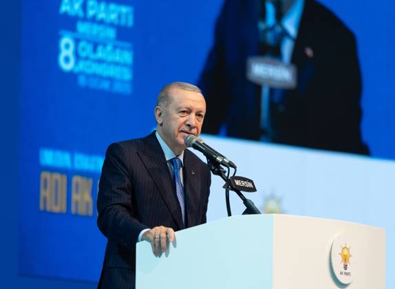 Turkish President Recep Tayyip Erdogan MERSIN, TURIYE - JANUARY 18: Turkish President and leader of the Justice and Development (AK) Party Recep Tayyip Erdogan makes a speech during the AK Party’s 8th Ordinary Provincial Congress at Servet Tazegul Sports Hall in Mersin, Turkiye on January 18, 2025. Mersin Turkey. Editorial use only. Please get in touch for any other usage.  Copyright: x2025xAnadoluxEminxSansarx