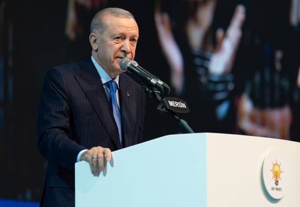 Turkish President Recep Tayyip Erdogan MERSIN, TURIYE - JANUARY 18: Turkish President and leader of the Justice and Development (AK) Party Recep Tayyip Erdogan makes a speech during the AK Party’s 8th Ordinary Provincial Congress at Servet Tazegul Sports Hall in Mersin, Turkiye on January 18, 2025. Mersin Turkey. Editorial use only. Please get in touch for any other usage.  Copyright: x2025xAnadoluxEminxSansarx