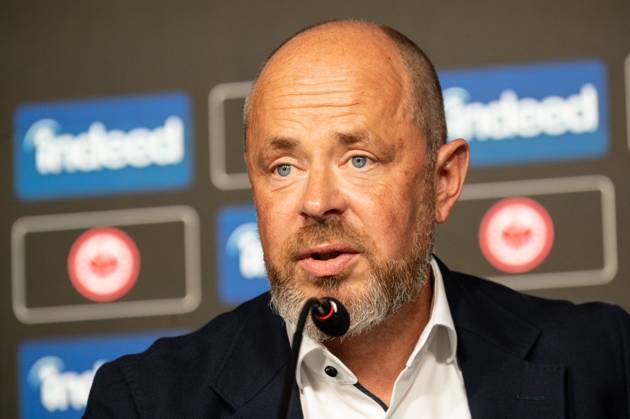 2025 08 22 xVVx Football 1 Bundesliga Eintracht Frankfurt season kick-off press conference with board spokesman Axel Hellmann v l , Indeed Frank Hensgens is satisfied, speaks to the journalists DFL DFB REGULATIONS PROHIBIT ANY USE OF PHOTOGRAPHS as IMAGE SEQUENCES and or QUASI VIDEO Copyright: JoaquimxFerreira