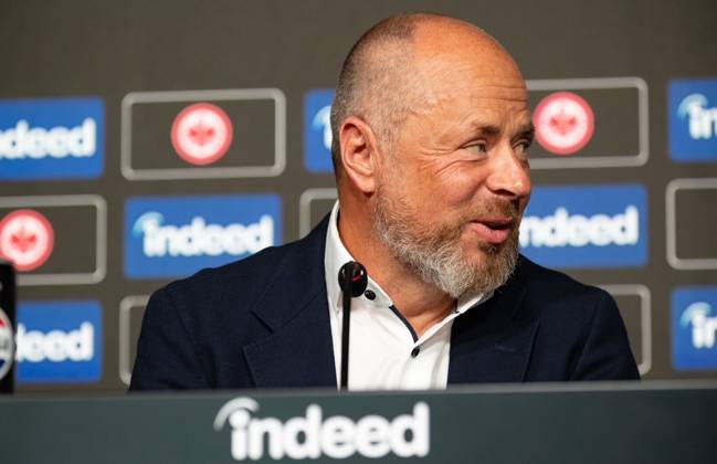 2025 08 22 xVVx Football 1 Bundesliga Eintracht Frankfurt season kick-off press conference with board spokesman Axel Hellmann v l , Indeed Frank Hensgens is satisfied DFL DFB REGULATIONS PROHIBIT ANY USE OF PHOTOGRAPHS as IMAGE SEQUENCES and or QUASI VIDEO Copyright: JoaquimxFerreira