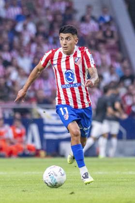 August 23, 2025, Madrid, Madrid, Spain: THIAGO ALMADA of ATLETICO DE MADRID during the match belonging to La Liga season 25 26 EA soccer â€oeATLETICO DE MADRID - ELCHE C.F.†held on August 23, 2025, at the Riyadh Air Metropolitano, Madrid, Spain. Madrid Spain - ZUMAc312 20250823_zsp_c312_160 Copyright: xOscarxManuelxSanchezx