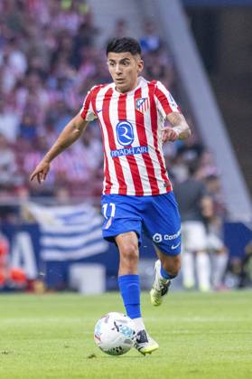 August 23, 2025, Madrid, Madrid, Spain: THIAGO ALMADA of ATLETICO DE MADRID during the match belonging to La Liga season 25 26 EA soccer â€oeATLETICO DE MADRID - ELCHE C.F.†held on August 23, 2025, at the Riyadh Air Metropolitano, Madrid, Spain. Madrid Spain - ZUMAc312 20250823_zsp_c312_164 Copyright: xOscarxManuelxSanchezx