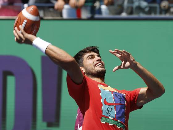 Carlos Alcaraz of Spain throws a football in Arthur Ashe Stadium on Arthur Ashe Kids Day at the 2025 US Open Tennis Championship at the USTA Billie Jean King National Tennis Center in New York City on Saturday, August 23, 2025 in New York City.  NYP20250823121 JOHNxANGELILLO