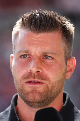 2025-08-24 FC Utrecht v Excelsior Rotterdam - Dutch Eredivisie UTRECHT, NETHERLANDS - AUGUST 24: head coach Ruben den Uil of Excelsior Rotterdam during the Dutch Eredivisie match between FC Utrecht and Excelsior Rotterdam at Stadion de Galgenwaard on August 24, 2025 in Utrecht, Netherlands. Utrecht Stadion de Galgenwaard Netherlands Content not available for redistribution in The Netherlands directly or indirectly through any third parties. Copyright: xBenxGalx
