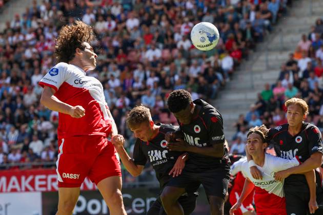 2025-08-24 FC Utrecht v Excelsior Rotterdam - Dutch Eredivisie UTRECHT, NETHERLANDS - AUGUST 24: Miguel Rodriguez of FC Utrecht scoring his teams first goal during the Dutch Eredivisie match between FC Utrecht and Excelsior Rotterdam at Stadion de Galgenwaard on August 24, 2025 in Utrecht, Netherlands. Utrecht Stadion de Galgenwaard Netherlands Content not available for redistribution in The Netherlands directly or indirectly through any third parties. Copyright: xBenxGalx