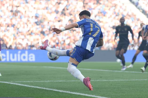 Portugal, Porto, 2025 08 24 xJFx 3 Matchday Liga Portugal Betclic, FC Porto Casa Pia AC v l , Borja Sainz FC Porto in action, in action, Copyright: JoaquimxFerreira