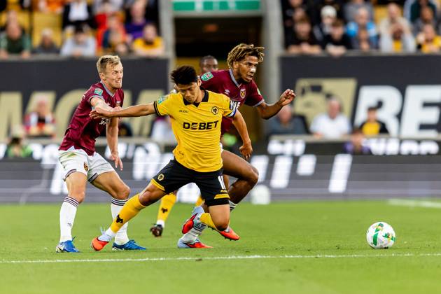Wolverhampton Wanderers v West Ham United EFL Cup 26 08 2025. Wolverhampton Wanderers forward Hwang Hee-Chan (11) fouled during the EFL Cup match between Wolverhampton Wanderers and West Ham United at Molineux, Wolverhampton, England on 26 August 2025. Wolverhampton Molineux West Midlands England Editorial use only DataCo restrictions apply See www.football-dataco.com , Copyright: xManjitxNarotrax PSI-22686-0010