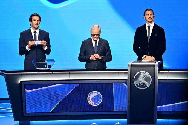 Kaka, Giorgio Marchetti, le secrétaire général de l UEFA, et Zlatan Ibrahimovic durant le tirage au sort de la phase de ligue de la Champions League 2025 - 2026, au Grimaldi Forum à Monaco, le 28 août 2025 Bruno Bebert Bestimage Draw for the group stage of the 2025–2026 UEFA Champions League at the Grimaldi Forum in Monaco on august 28th 2025 Monaco Monaco Copyright: xBrunoxBebertx xBestimagexBrunoxBebertx xBestimagex