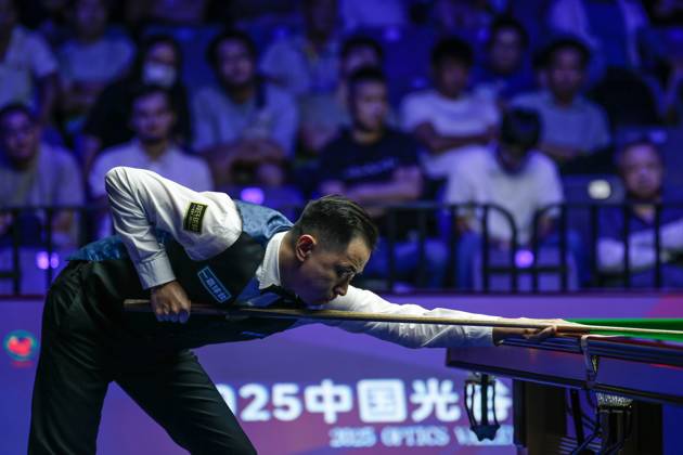 WUHAN, CHINA - AUGUST 29: Xiao Guodong of China plays a shot in the Semifinal match against Mark J Williams of Wales on day 6 of the 2025 Wuhan Open at Optics Valley Gymnasium of HUST on August 29, 2025 in Wuhan, Hubei Province of China.  Copyright: xTaixChengzhex 111587654952