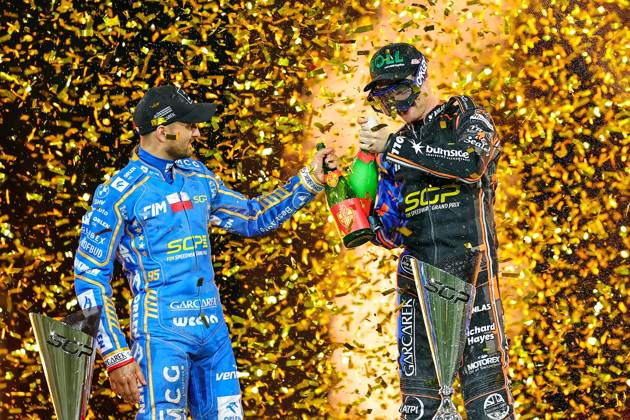 30.08.2025 WROCLAW (POLAND) - STADION OLIMPIJSKI, ZUZEL (SPEEDWAY), INDYWIDUALNE MISTRZOSTWA SWIATA (FIM SPEEDWAY World Championship, WM, Weltmeisterschaft GRAND PRIX 2025) - DEWALT FIM SPEEDWAY GRAND PRIX OF POLAND - WROCLAW NZ BARTOSZ ZMARZLIK I BRADY KURTZ FOTO PAWEL WILCZYNSKI CYFRASPORT NEWSPIX.PL --- newspix.pl POLAND OUT! 