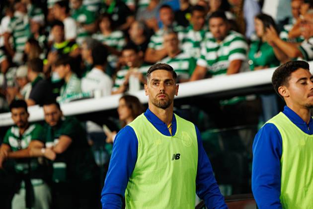 Claudio Ramos seen during Liga Portugal game between teams of Sporting CP and FC Porto (Maciej Rogowski Ball Raw Images) Lisbon Estadio Jose Alvalade Portugal Copyright: xMaciejxRogowskix scpfcp2526-041