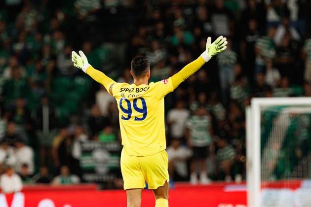 Diogo Costa seen during Liga Portugal game between teams of Sporting CP and FC Porto (Maciej Rogowski Ball Raw Images) Lisbon Estadio Jose Alvalade Portugal Copyright: xMaciejxRogowskix scpfcp2526-186