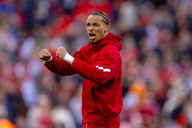 Football - FA Premier League - Liverpool FC v Arsenal FC LIVERPOOL, ENGLAND - Sunday, August 31, 2025: Liverpool s Hugo Ekitike celebrates after the final whistle during the FA Premier League match between Liverpool FC and Arsenal FC at Anfield. (Photo by David Rawcliffe Propaganda) LIVERPOOL Anfield MERSEYSIDE ENGLAND Copyright: xDavidxRawcliffex P2025-08-31-Liverpool_Arsenal-93