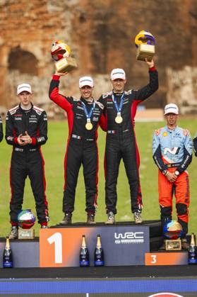 AUTO - WRC, Motorsport Rallye, WM - RALLY DEL PARAGUAY 2025 OGIER Sebastien, Toyota GR Yaris Rally1, portrait, EVANS Elfyn, Toyota GR Yaris Rally1, portrait, NEUVILLE Thierry, Hyundai I20 Rally1, portrait, podium, portrait during the 2025 Rally del Paraguay, 10th round of the 2025 WRC World Rally Car Championship, from August 28 to 31, 2025 at Encarnacion, Itapua, Paraguay - EncarnacionParaguay  Copyright: xNikosxKatikisx