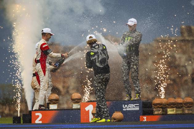 AUTO - WRC, Motorsport Rallye, WM - RALLY DEL PARAGUAY 2025 SOLBERG Oliver, Toyota Yaris Rally2, portrait, ROSSEL Yohan, Citroen C3 Rally2, portrait, GRYAZIN Nikolay, Skoda Fabia RS Rally2, portrait, podium, portrait during the 2025 Rally del Paraguay, 10th round of the 2025 WRC World Rally Car Championship, from August 28 to 31, 2025 at Encarnacion, Itapua, Paraguay - EncarnacionParaguay  Copyright: xNikosxKatikisx