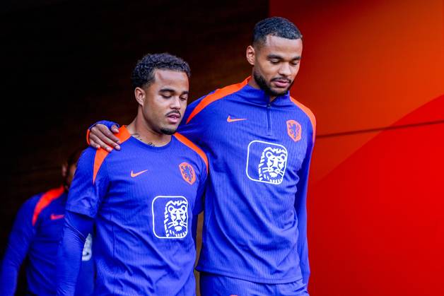 ZEIST , 01-09-2025 , KNVB Campus , season 2025 2026 , Dutch International football , Training session Netherlands , picture shows Netherlands player Justin Kluivert and Netherlands player Cody Gakpo Training session Netherlands 01-09-2025  x30810673x Copyright:
