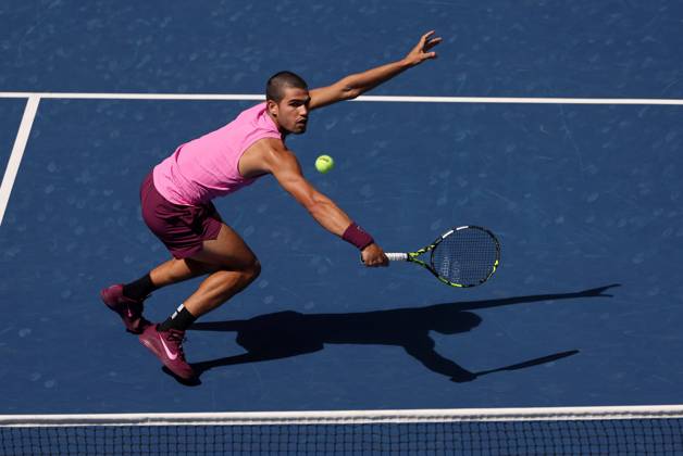 Carlos Alcaraz of Spain in action 2025 US Open, Day Ten, USTA Billie Jean King National Tennis Center, New York, USA - 02 Sept 2025New York USTA Billie Jean King National T New York (NY) United States of America  Copyright: xEllaxLing Shutterstockx 15458343ac