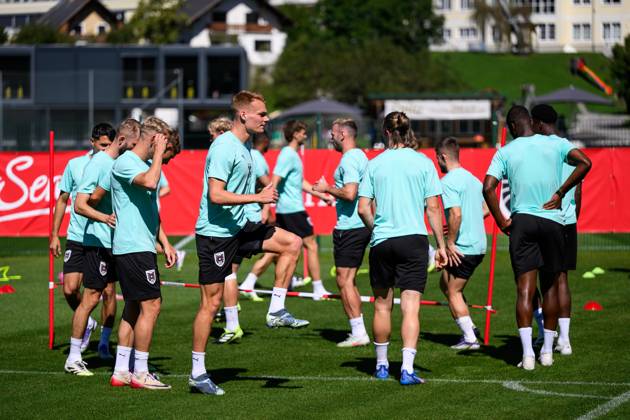 Football, World Cup qualifiers, Austrian national team, Training