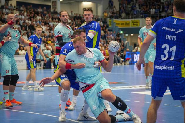 Daikin Handball Bundesliga, VfL Gummersbach MT Melsungen, 03 09 2025 Dainis Kristopans MT Melsungen, 10 , Daikin Handball Bundesliga, VfL Gummersbach MT Melsungen, 03 09 2025, Schwalbe Arena, Gummersbach, Germany Copyright: xBEAUTIFULxSPORTS Henrichsx
