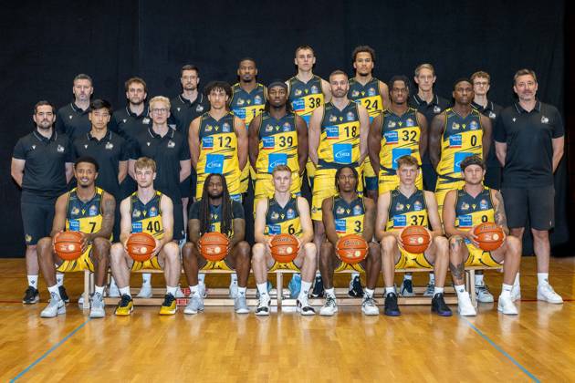 Basketball, BBL, MHP Riesen Ludwigsburg, Team shoot at the start of the season