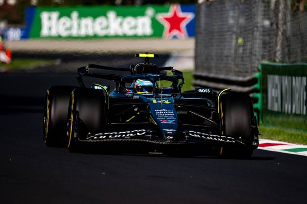 F1 - ITALIAN GRAND PRIX 2025 14 ALONSO Fernando (spa), Aston Martin F1 Team AMR24, action during the 2025 Formula 1 Pirelli Grand Premio d™Italia, 2025 Italian Grand Prix, 16th round of the 2025 FIA Formula One World Championship, WM, Weltmeisterschaft from September 5 to 7, 2025 on the Autodromo Nazionale Monza, in Monza, Italy - MonzaItaly Copyright: xALBERTOxVIMERCATIx