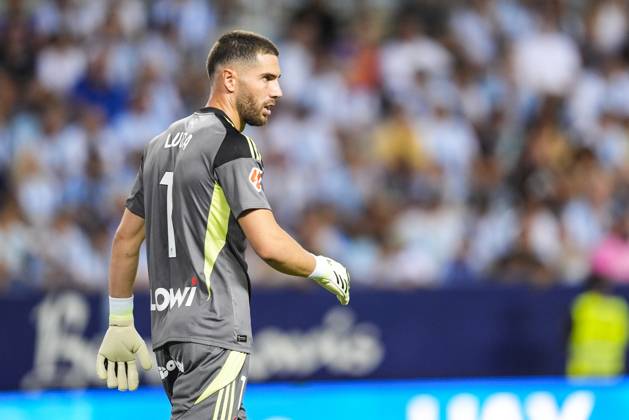 September 6, 2025, Malaga, Malaga, SPAIN: Luca Zidane of Granada CF looks on during the Spanish league, LaLiga Hypermotion, football match played between Malaga CF and Granada CF at La Rosaleda stadium on September 6, 2025, in Malaga, Spain. Malaga SPAIN - ZUMAa181 20250906_zaa_a181_122 Copyright: xJoaquinxCorcherox