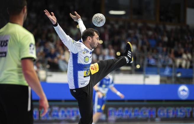 DAIKIN HBL HANDBALL MEN 1 BL 3 GAME DAY THSV EISENACH MT MELSUNGEN FOR EDITORIAL PURPOSES ONLY p 07 09 2025 Eisenach DAIKIN HBL Handball 1 Bundesliga Herren Saison 2025 2026 3 Spieltag Werner Assmann Halle ThSV Eisenach MT Melsungen im Foto Goalkeeper Matija Spikic 1 ThSV Eisenach Germany Thüringen Eisenach Copyright SaschaxFromm Copyright: SaschaxFromm doc82agwrcpizlk76pfbdl ,EDITORIAL USE ONLY Copyright: SaschaxFromm