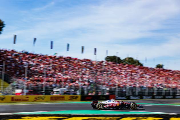 F1 - ITALIAN GRAND PRIX 2025 16 LECLERC Charles (mco), Scuderia Ferrari SF-25, action during the 2025 Formula 1 Pirelli Grand Premio d™Italia, 2025 Italian Grand Prix, 16th round of the 2025 FIA Formula One World Championship, WM, Weltmeisterschaft from September 5 to 7, 2025 on the Autodromo Nazionale Monza, in Monza, Italy - MonzaItaly  Copyright: xGERMAINxHAZARDx