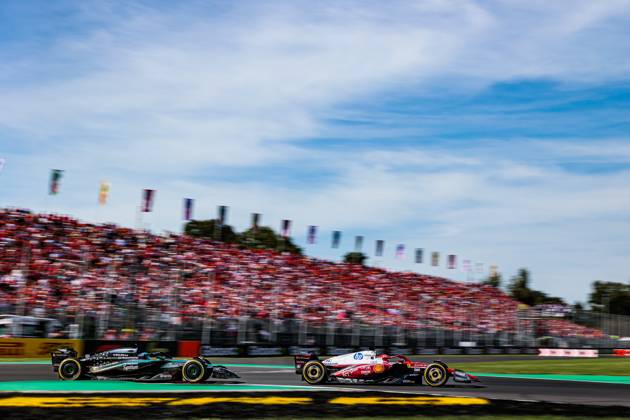 F1 - ITALIAN GRAND PRIX 2025 16 LECLERC Charles (mco), Scuderia Ferrari SF-25, action 63 RUSSELL George (gbr), Mercedes AMG F1 Team W16, action during the 2025 Formula 1 Pirelli Grand Premio d™Italia, 2025 Italian Grand Prix, 16th round of the 2025 FIA Formula One World Championship, WM, Weltmeisterschaft from September 5 to 7, 2025 on the Autodromo Nazionale Monza, in Monza, Italy - MonzaItaly  Copyright: xGERMAINxHAZARDx