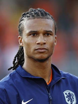 KAUNAS - Nathan Ake of the Netherlands during the 2026 FIFA World Cup, WM, Weltmeisterschaft, Fussball qualifying match between Lithuania and the Netherlands at the Dariaus and Gireno Stadiums on September 7, 2025, in Kaunas, Lithuania. ANP MAURICE VAN STEEN FIFA 2026 World Cup Qualifier 2025 2026 xVIxANPxSportx xxANPxIVx 535318923 originalFilename: 535318923.jpg