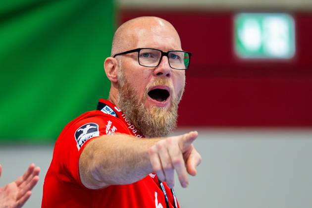 08 09 2025 Handball, 2025 2026, 1 Bundesliga, Matchday 3, GWD Minden SG Flensburg Handewitt Ales Pajovic Coach Flensburg