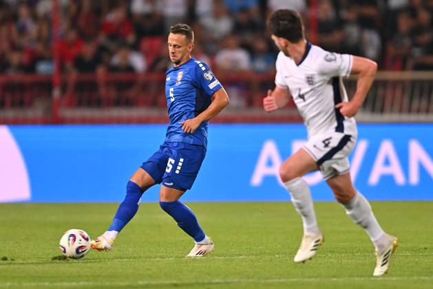 SERBIA vs ENGLAND NEMANJA MAKSIMOVIC football Serbia vs England FIFA World Cup, WM, Weltmeisterschaft, Fussball qualification match at Rajko Mitic stadium, Belgrade 09.09.2025 Foto: FOOTBALL, SERBIA, ENGLAND, FIFA WORLD CUP QUALIFICATIONS MATCH Beograd Rajko Mitic stadium Serbia Copyright: xMarkoxMetlas xMNxPressx