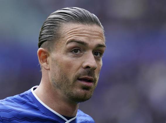 Liverpool, England, 13th September 2025. Jack Grealish of Everton during the Everton vs Aston Villa Premier League match at Hill Dickinson Stadium, Liverpool. Picture credit should read: Andrew Yates Sportimage EDITORIAL USE ONLY. No use with unauthorised audio, video, data, fixture lists, club league logos or live services. Online in-match use limited to 120 images, no video emulation. No use in betting, games or single club league player publications. SPI_038_AY_EVERTON_VILLA SPI-4134-0032