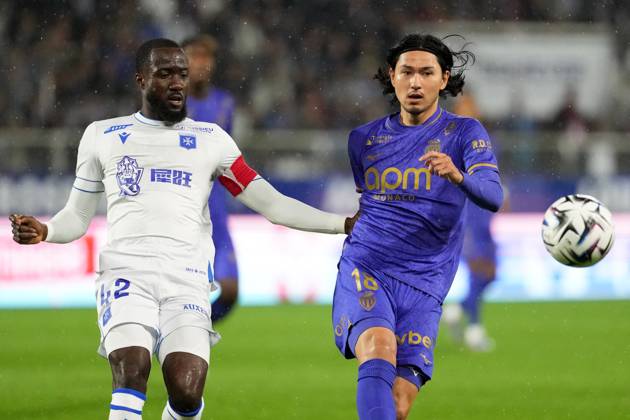 AJ Auxerre v AS Monaco - Ligue 1 McDonald s 2025 2026 42 Elisha OWUSU (aja) - 18 Takumi MINAMINO (asm) during the Ligue 1 McDonald s match between Auxerre and Monaco at Stade Abbe Deschamps on September 13, 2025 in Auxerre, France. Auxerre France  Copyright: xFEPx 776348121
