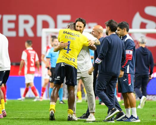 September 14, 2025, Braga, Braga, Portugal: CESAR PEIXOTO head coach of Gil Vicente FC seen celebrating during the Liga Portugal Betclic 2025 26 match between SC Braga and Gil Vicente FC, on September 14, 2025 at Estadio Municipal de Braga, Braga, Portugal Braga Portugal - ZUMAl192 20250914_zsp_l192_073 Copyright: xMiguelxLemosx