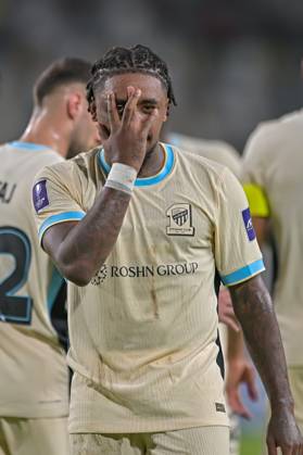 Al-Ittihad v Al-Wehda - AFC Champions League ABU DHABI, UNITED ARAB EMIRATES - SEPTEMBER 15: Steven Bergwijn of Al-Ittihad celebrates after score a goal during the Asian Champions League (AFC) match between Al-Ittihad and Al-Wehda at the Al Nahyan Stadium in Abu Dhabi, United Arab Emirates, on September 15, 2025. Waleed Zein Anadolu Abu Dhabi United Arab Emirates. Editorial use only. Please get in touch for any other usage.  Copyright: x2025xAnadoluxWaleedxZeinx