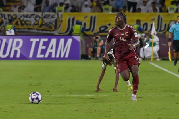Al-Ittihad v Al-Wehda - AFC Champions League ABU DHABI, UNITED ARAB EMIRATES - SEPTEMBER 15: Al Wehda player Brahima Diarra (R) in action against an opponent during the AFC Champions League match between Al-Ittihad and Al-Wehda at Al Nahyan Stadium in Abu Dhabi, United Arab Emirates, on September 15, 2025. Waleed Zein Anadolu Abu Dhabi United Arab Emirates. Editorial use only. Please get in touch for any other usage.  Copyright: x2025xAnadoluxWaleedxZeinx
