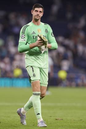 Real Madrid CF vs Olympique de Marseille - 16 Sep 2025 Thibaut Courtois of Real Madrid CF is seen during the UEFA Champions League 2025 2026 first round day 1 football match between Real Madrid CF and Olympique de Marseille at Santiago Bernabeu Stadium. Final score: Real Madrid CF 2 : 1 Olympique de Marseille Madrid Spain Copyright: xFedericoxTitonex xSOPAxImagesx FTITONE_050
