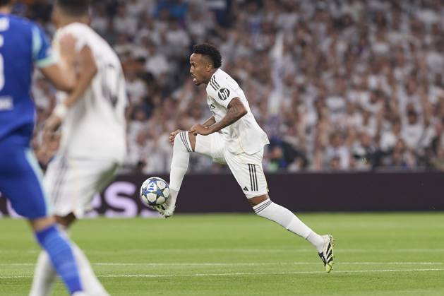 Real Madrid CF vs Olympique de Marseille - 16 Sep 2025 Eder Militao of Real Madrid CF is seen in action during the UEFA Champions League 2025 2026 first round day 1 football match between Real Madrid CF and Olympique de Marseille at Santiago Bernabeu Stadium. Final score: Real Madrid CF 2 : 1 Olympique de Marseille Madrid Spain Copyright: xFedericoxTitonex xSOPAxImagesx FTITONE_008