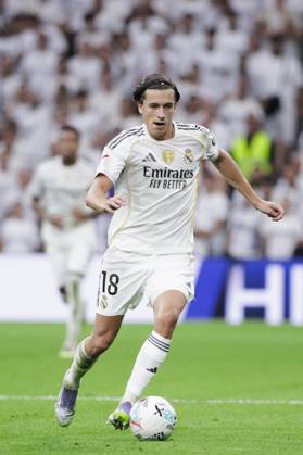 LA LIGA EA Sports - Real Madrid vs Espanyol MADRID, SPAIN - September 20: Alvaro Carreras of Real Madrid in action during the La Liga 2025 26 match between Real Madrid and Espanyol at Santiago Bernabeu Stadium. (Photo by Guillermo Martinez) Madrid Santiago Bernabeu Stadium Spain Copyright: xGuillermoxMartinezx