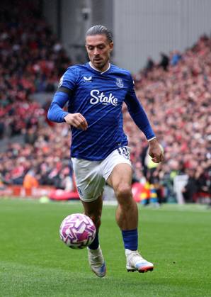 Liverpool, England, 20th September 2025. Jack Grealish of Everton during the Liverpool vs Everton Premier League match at Anfield, Liverpool. Picture credit should read: David Klein Sportimage EDITORIAL USE ONLY. No use with unauthorised audio, video, data, fixture lists, club league logos or live services. Online in-match use limited to 120 images, no video emulation. No use in betting, games or single club league player publications. SPI_075_DK_Liverpool_Everton SPI-4148-0075