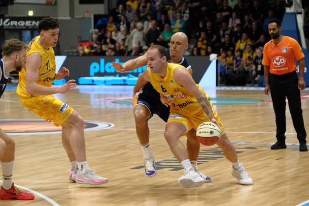 Basketball, BBL Cup, Phoenix Hagen - Rostock Seawolves