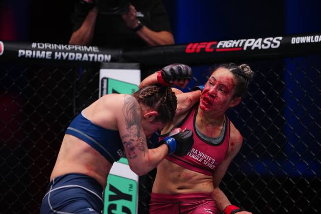 September 23, 2025, Las Vegas, Nv, Las Vegas, Nv, United States: Jeisla Chaves and Sofia Montenegro meet in the octagon for a 3-round bout at UFC Apex for UFC - DWCS - Dana White Contender Series Ep. 7 on September 23, 2025 in Las Vegas, NV, United States. ( PxImages) Las Vegas, Nv United States - ZUMAp175 20250923_zsa_p175_088 Copyright: xLouisxGrassex