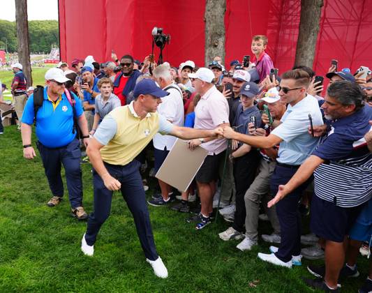 GOLF - Ryder Cup 2025 FARMINGDALE,NEW YORK,USA,24.SEP.25 - GOLF - Ryder Cup 2025, Bethpage Black Course, preview, practice round. Image shows Rory McIlroy (NIR EUR). GEPAxpictures xBrianxSpurlock