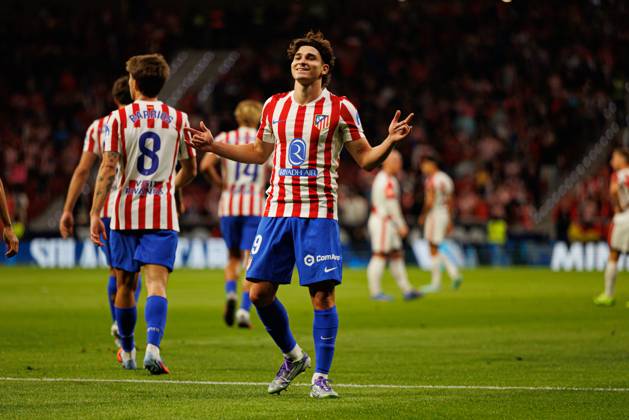 Julian Alvarez seen celebrating after scoring goal during LaLiga EA SPORTS 25 26 game between teams of Atletico de Madrid and Rayo Vallecano at Riyadh Air Metropolitano (Maciej Rogowski Ball Raw Images) Madrid Riyadh Air Metropolitano Spain Copyright: xMaciejxRogowskix maciejrogowski_atletico_rayo_2526-067