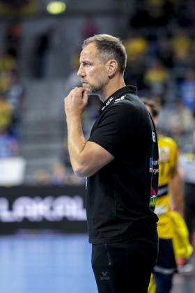 Maik Machulla coach, head coach, RNL , single picture, single photo, action, action, 27 09 2025, Mannheim Germany , Handball, Bundesliga, Rhein Neckar Löwen SC DHfK Leipzig xozx