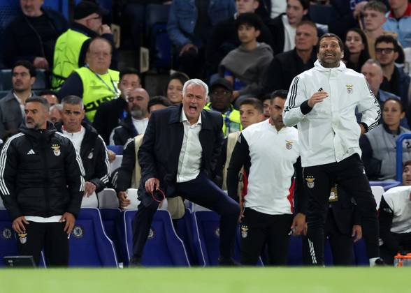 London, England, 30th September 2025. Jose Mourinho manager of Benfica during the Chelsea vs Benfica UEFA Champions League match at Stamford Bridge, London. Picture credit should read: David Klein Sportimage EDITORIAL USE ONLY. No use with unauthorised audio, video, data, fixture lists, club league logos or live services. Online in-match use limited to 120 images, no video emulation. No use in betting, games or single club league player publications. SPI_034_DK_Chelsea_Benfica SPI-4176-0034