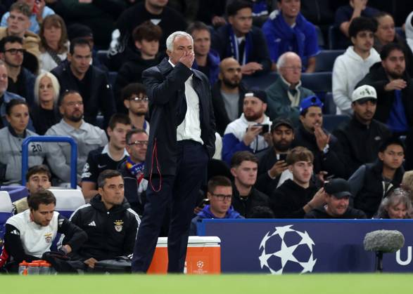 London, England, 30th September 2025. Jose Mourinho manager of Benfica during the Chelsea vs Benfica UEFA Champions League match at Stamford Bridge, London. Picture credit should read: David Klein Sportimage EDITORIAL USE ONLY. No use with unauthorised audio, video, data, fixture lists, club league logos or live services. Online in-match use limited to 120 images, no video emulation. No use in betting, games or single club league player publications. SPI_035_DK_Chelsea_Benfica SPI-4176-0035