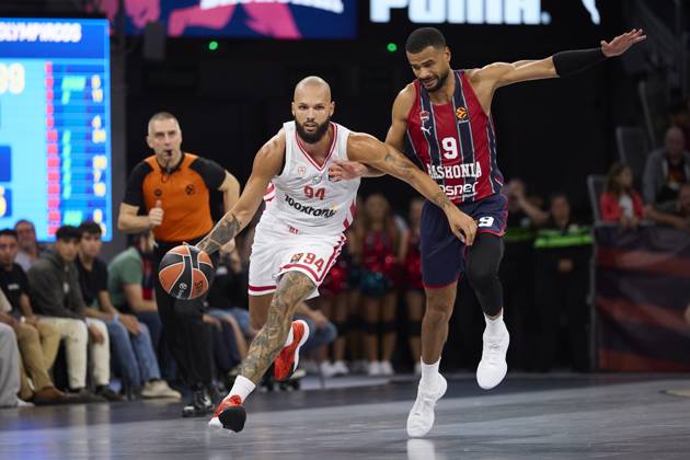 Basketball, Euroleague, Baskonia Vitoria-Gasteiz - Olympiakos Piraeus